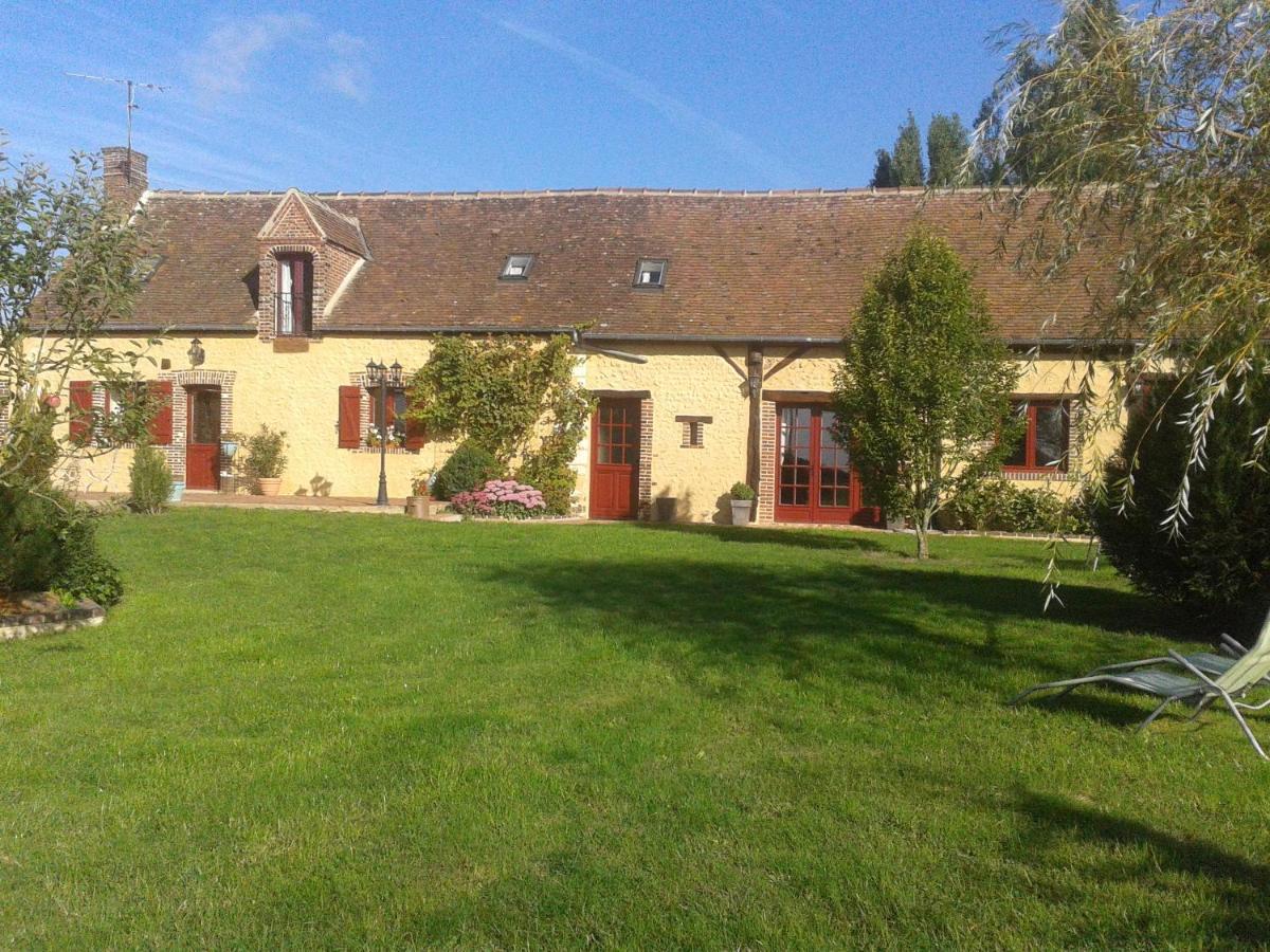 La Glatine - Chambres D'Hotes Fretigny Exteriör bild